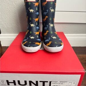 Hunter Kids' Dinosaur Rain Boots - Navy and Multicolor